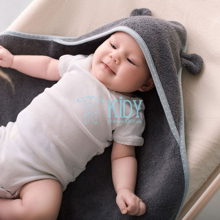Grey bamboo supeRRO towel for newborn